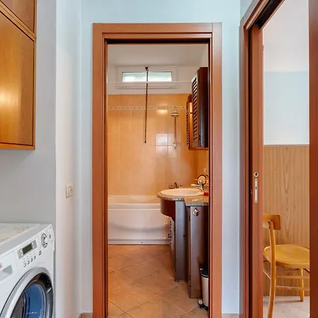 Hotel Anja 3*